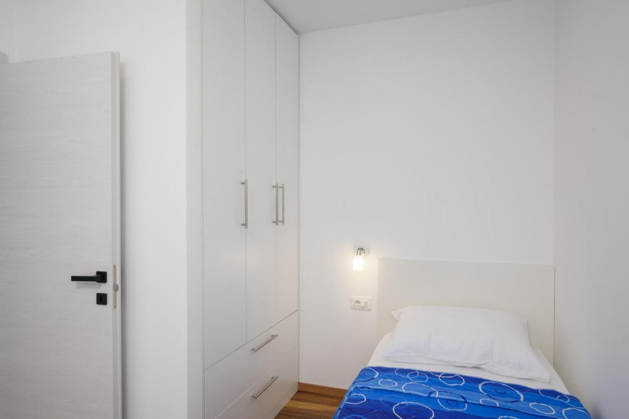 Apartment Silver Star Каштела Экстерьер фото