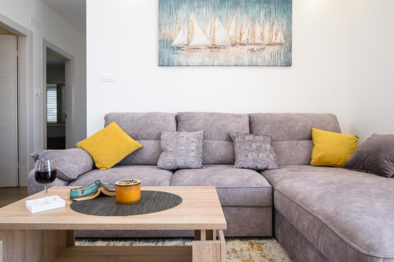 Apartment Silver Star Каштела Экстерьер фото