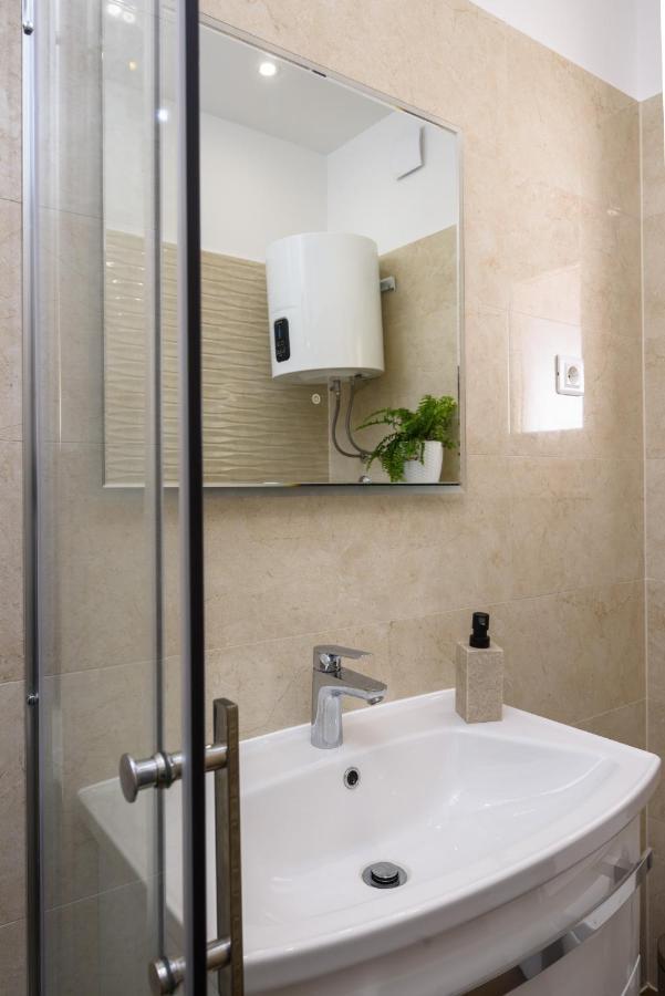 Apartment Silver Star Каштела Экстерьер фото