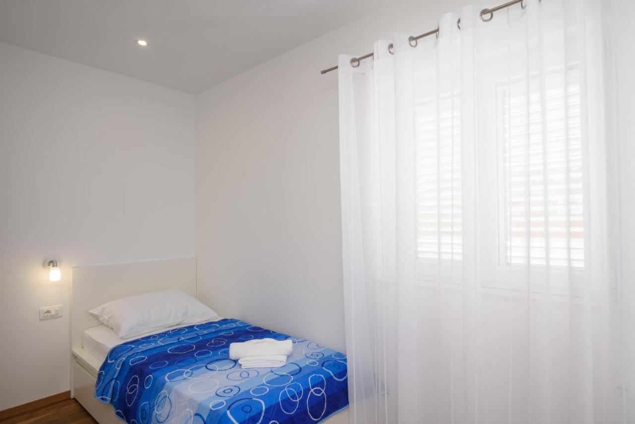 Apartment Silver Star Каштела Экстерьер фото