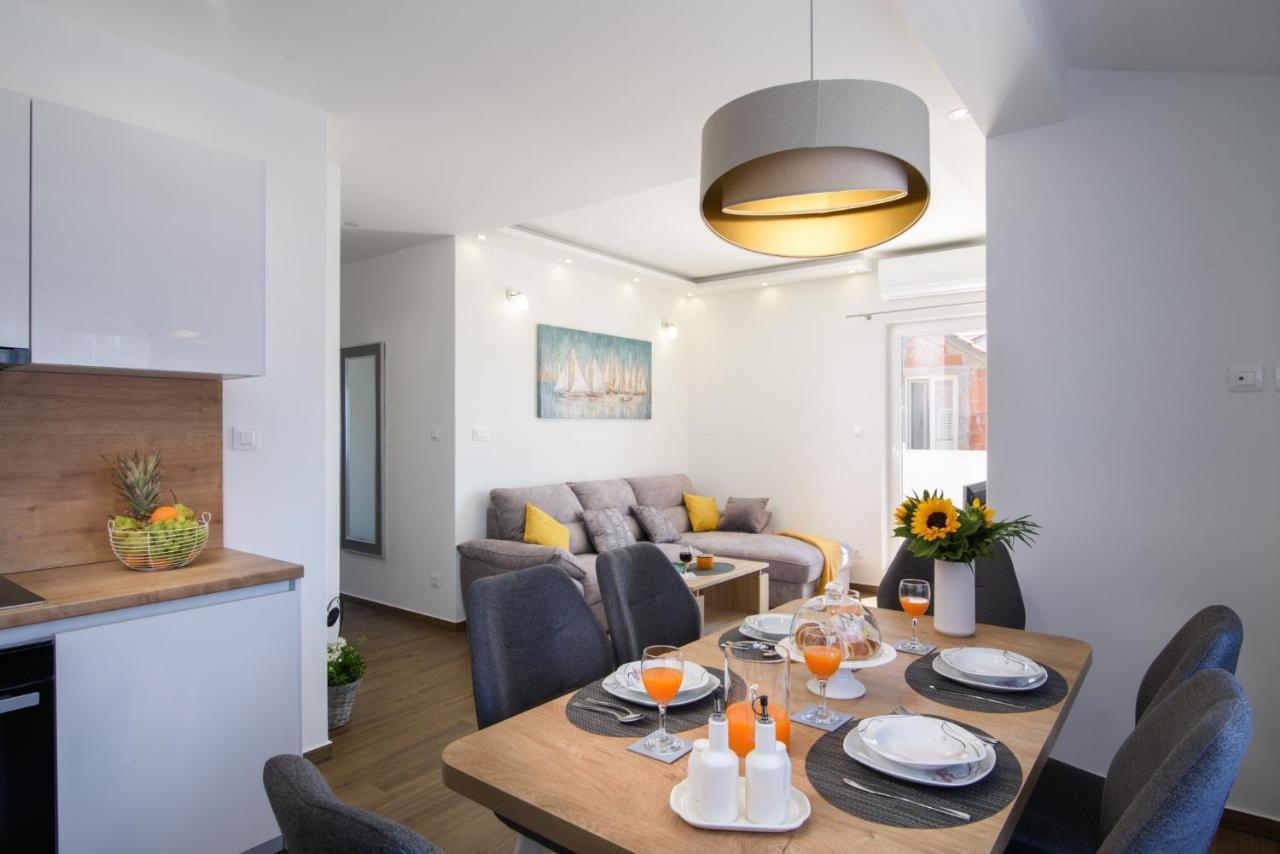 Apartment Silver Star Каштела Экстерьер фото
