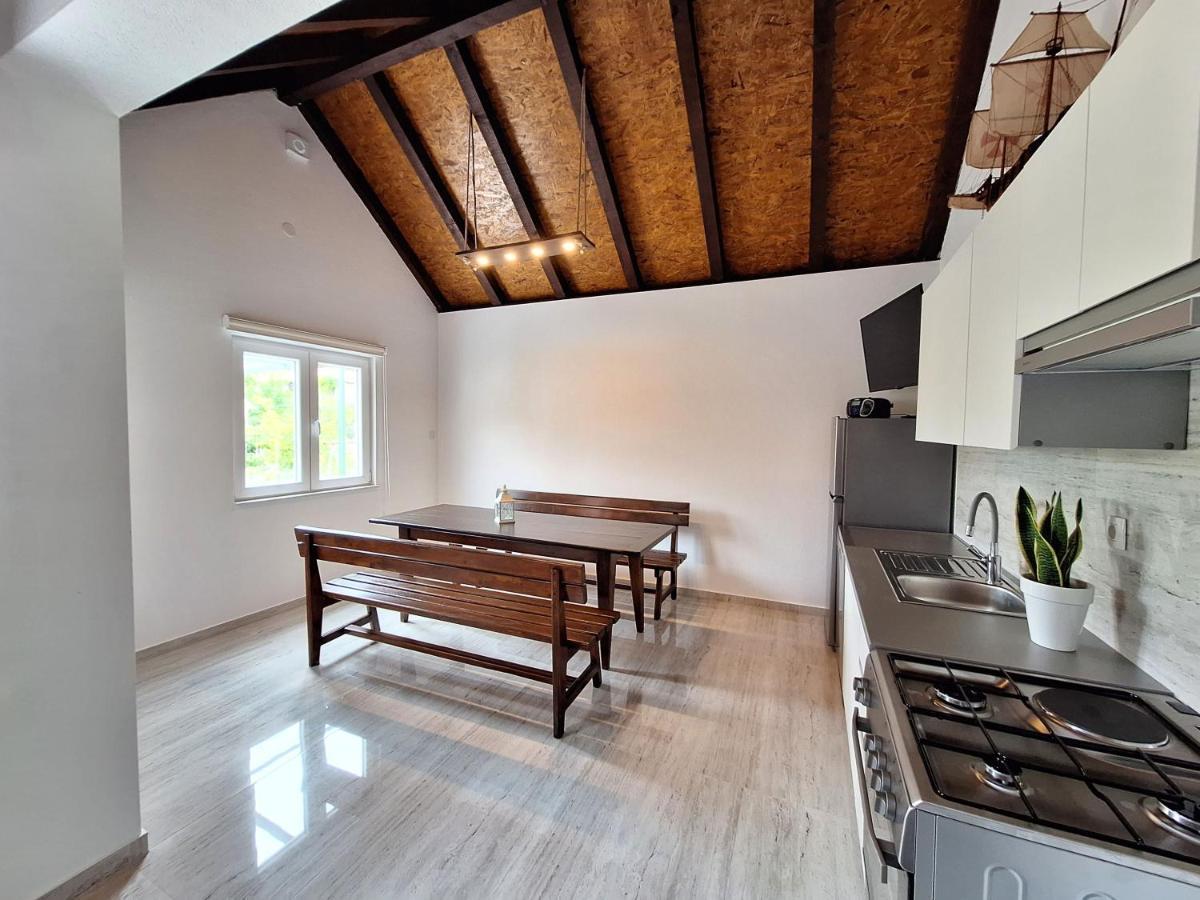 Apartment Silver Star Каштела Экстерьер фото